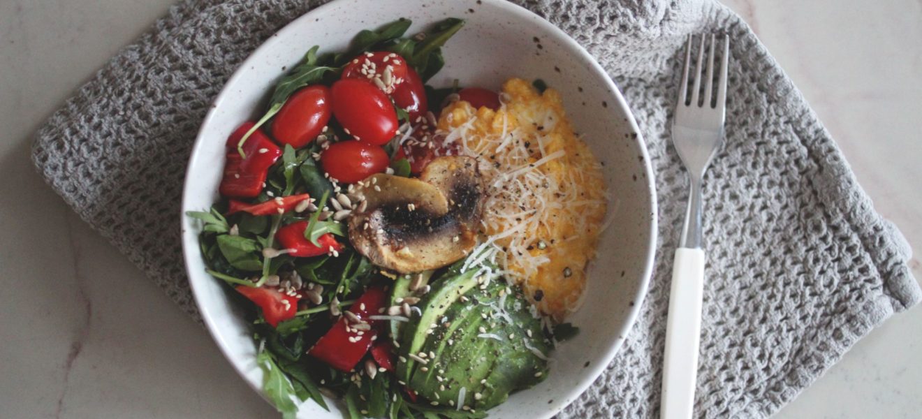 lunsj i bolle eggerøresalat