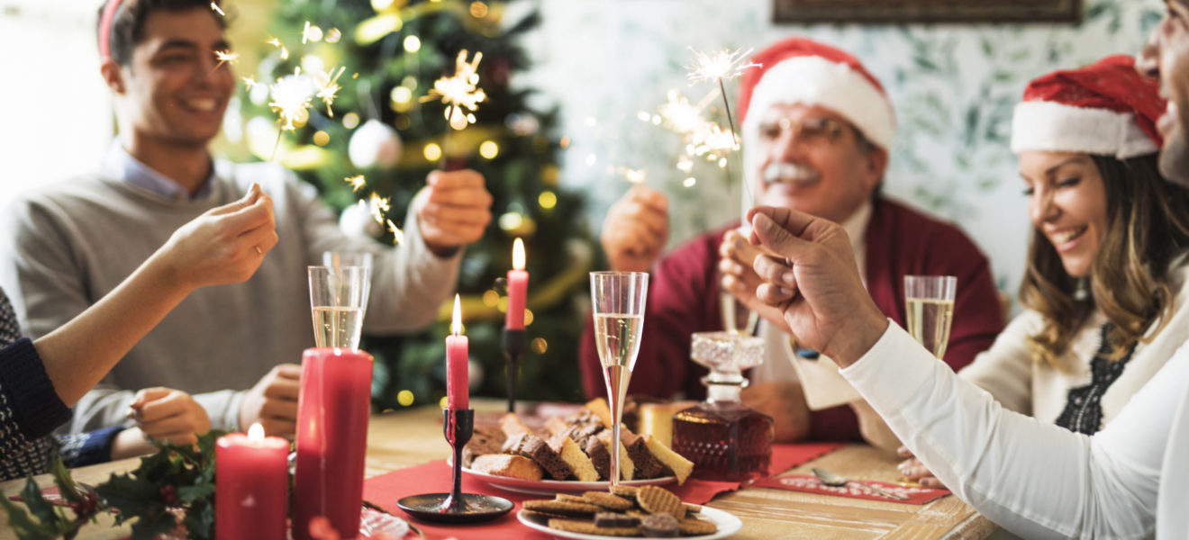 invitere til middagsselskap i julen