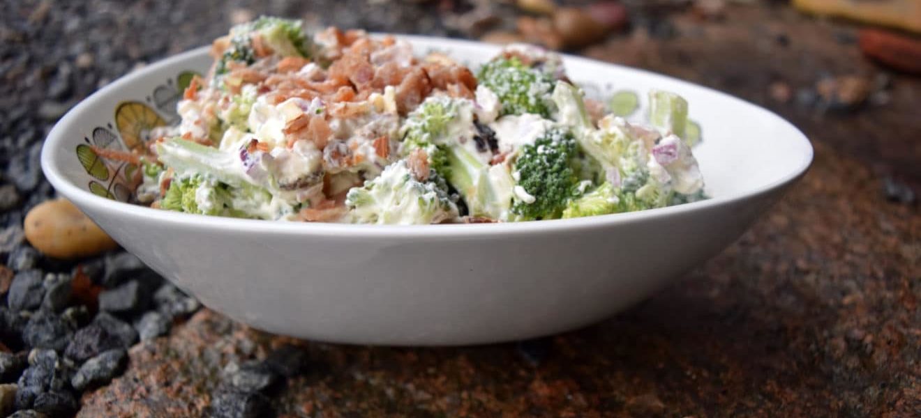 brokkolisalat
