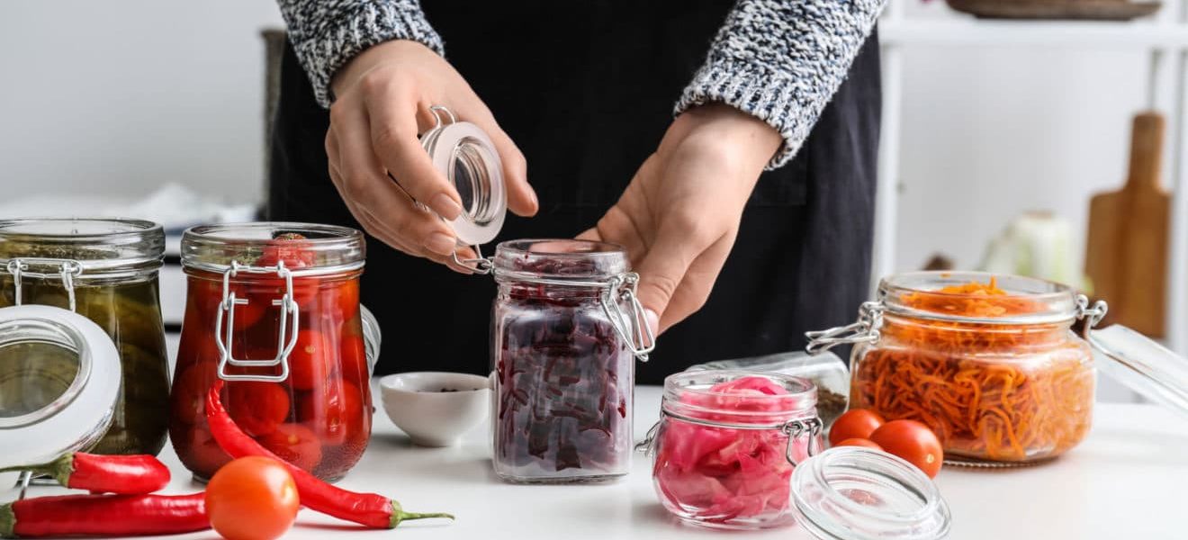 Slik fermenterer du sesongens grønnsaker