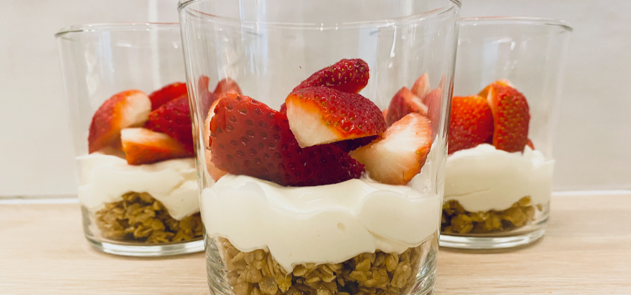 Ostekake i glass, en søt og frisk dessert