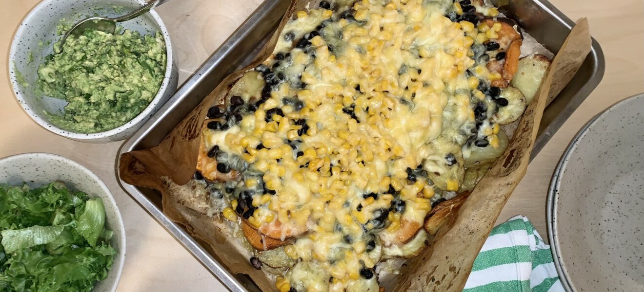 Grønn nachos med bakt potet & søtpotet